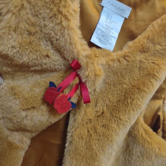 👍Tahari Fur vest size 5. K1 - Picture 3 of 5